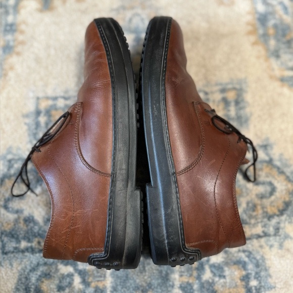 TOD’S Classic Brown Leather Men\'s Shoes Size 9
